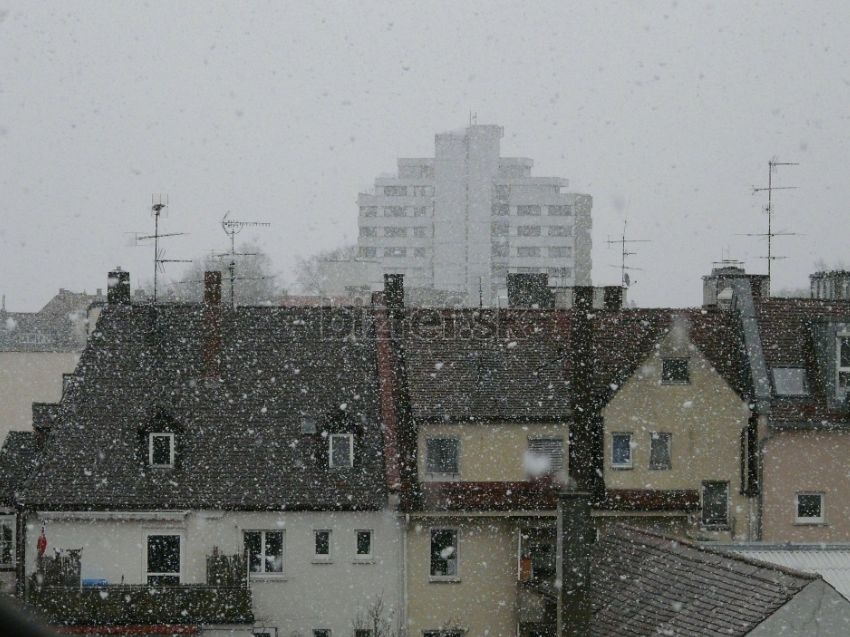 Posyp, posýpanie ciest, chodníkov Bratislava