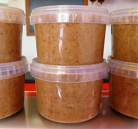 Minced pork cracklings