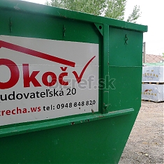 Veľkokapacitné kontajnery na odvoz stavebného odpadu