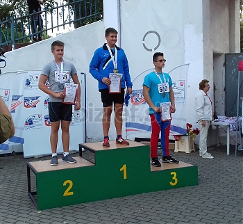 2. Lukáš Mentel kladivo M SR žiakov 16092017