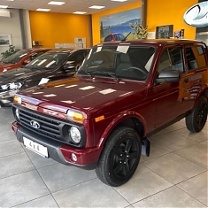 Lada Niva LEGEND BLACK EDÍCIA