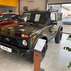 Lada Niva 1.7 8V MPI BRONTO