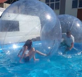 Aqua zorbing – vodné bubliny