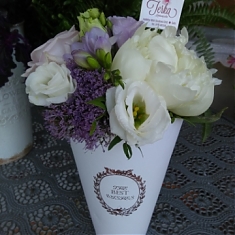 ELEGANTNÝ VYSOKÝ BOX