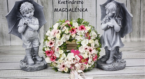 OZDOBNÉ VENCE NA DVERE
