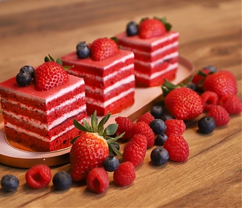 RED VELVET