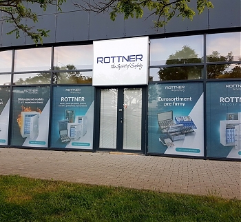 Rottner Security Slovensko, s.r.o.: Hrachová 16A, 821 05 Bratislava, tel. č. 0905 422 614, 0917 224 005