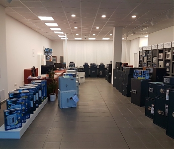 Rottner Security Slovensko, s.r.o.: Hrachová 16A, 821 05 Bratislava, tel. č. 0905 422 614, 0917 224 005