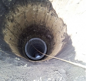 Výkop studní