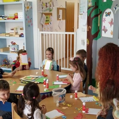 Kreatívna chvíľka v našej škôlke