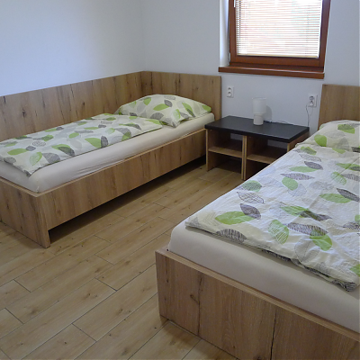 5 X  2+2 rodinné apartmány (2 spálne)