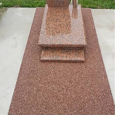 Prírodný kamienkový koberec