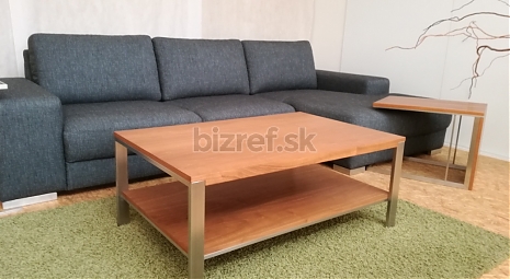 Kreslá a pohovky