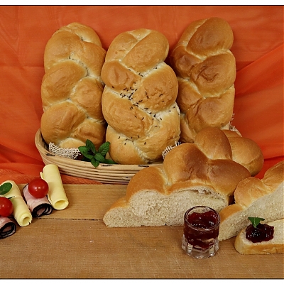 Pletenka s posypom soľ, rasca, mak