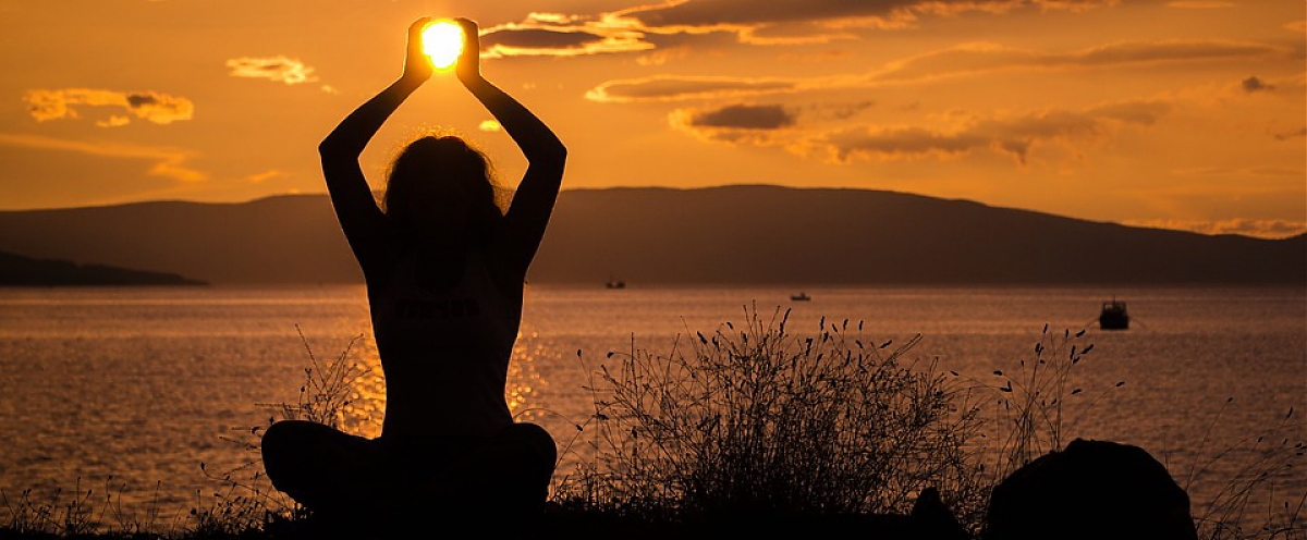 joga Šaľa, yoga Šaľa, ashtanga joga Šaľa, liečenie Šaľa, ezoterika Šaľa, harmonizácia Šaľa, sebarozvoj Šaľa, cvičenie Šaľa, ashtanga yoga Nitra,